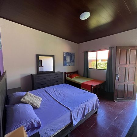 Solid Surf Camp Hostel Nicaragua Transito Kültér fotó