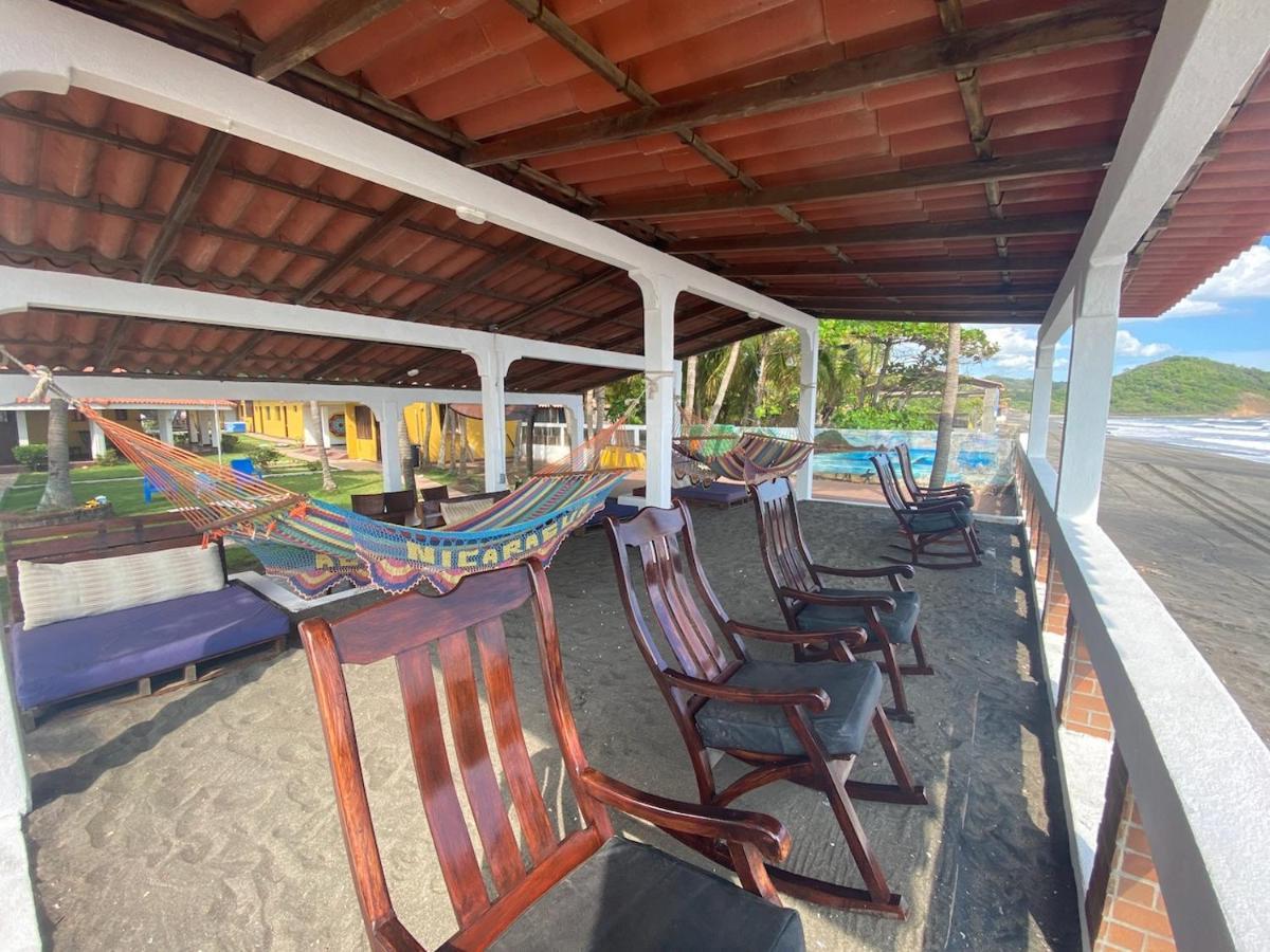 Solid Surf Camp Hostel Nicaragua Transito Kültér fotó