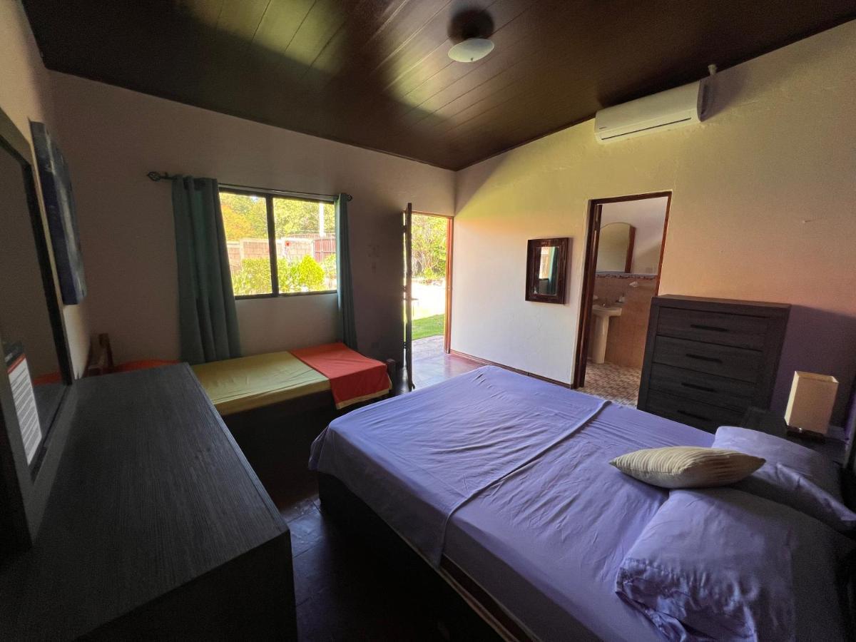 Solid Surf Camp Hostel Nicaragua Transito Kültér fotó